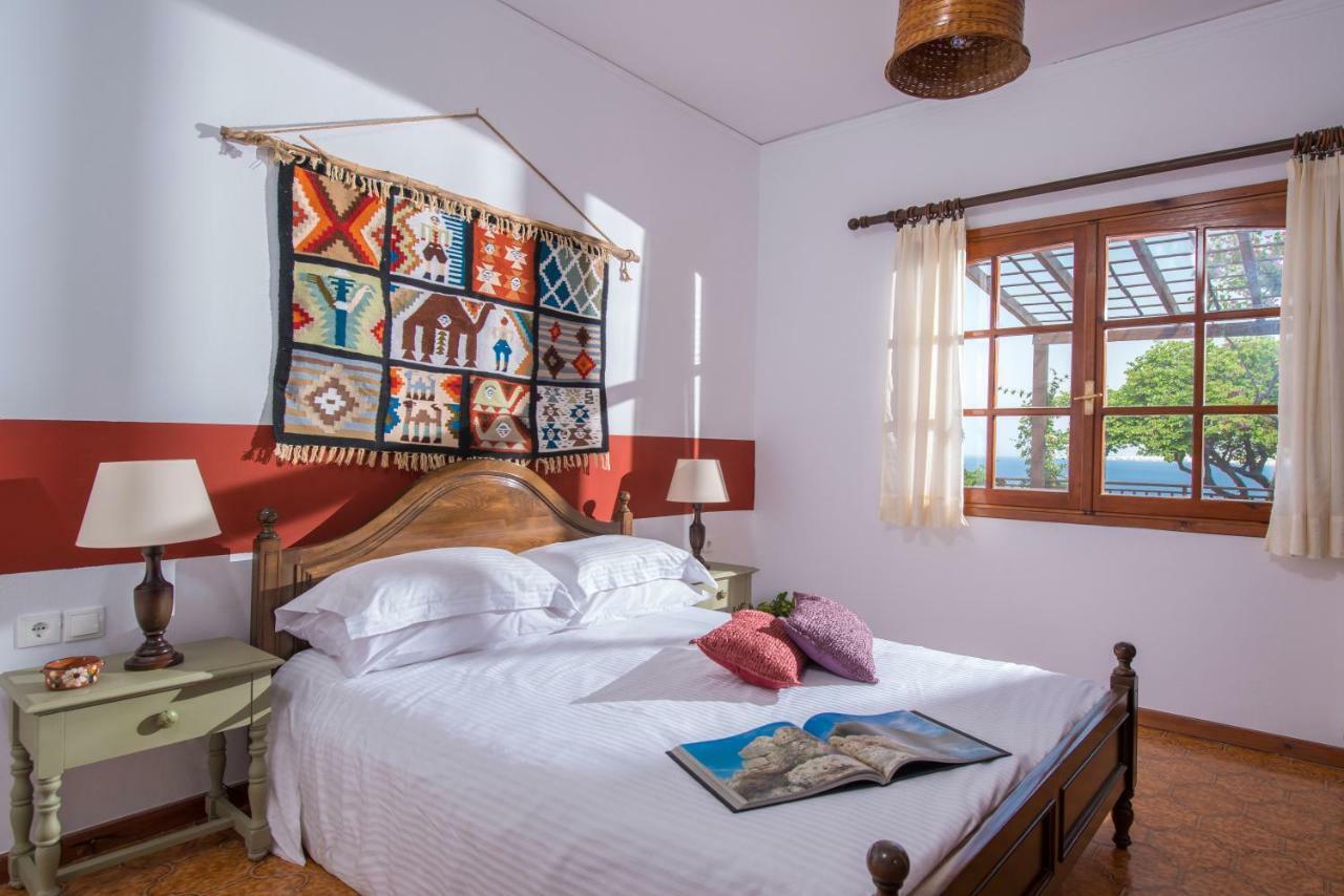 Helidoni Hill Seaview Family Villa Palaiokastro  Exterior photo